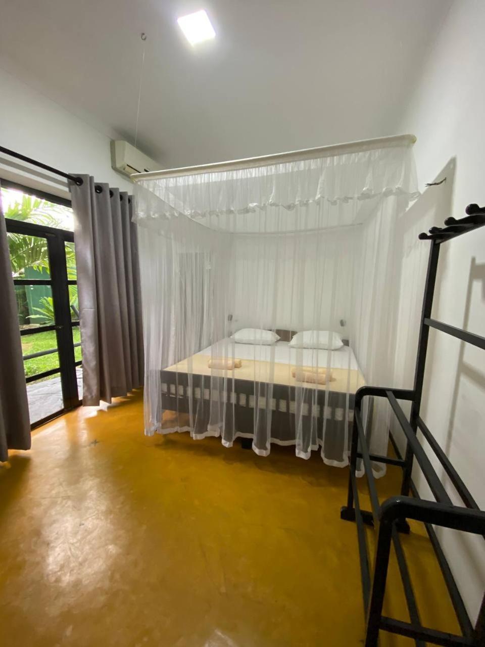 Pearl Villa Rooms And Hostel Unawatuna Exterior foto